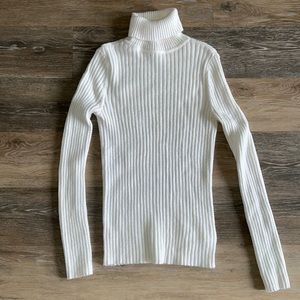 Express Wmns Turtleneck